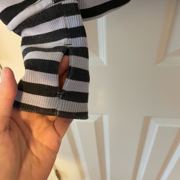 Lululemon Scuba Hoodie women’s size 6 blue striped - Picture 9 of 12